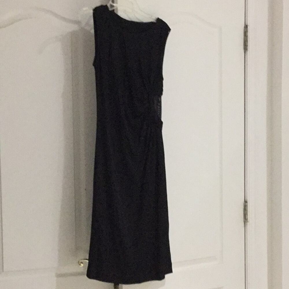 Love Mochino 6 black simple dress heart detail